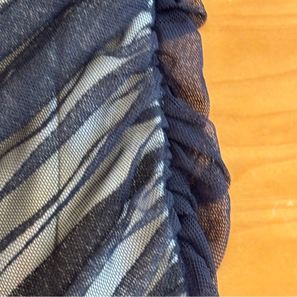 Boston Proper M Black Sheer Ruffle Cap Sleeve Coquette Evening Top - Picture 5 of 9